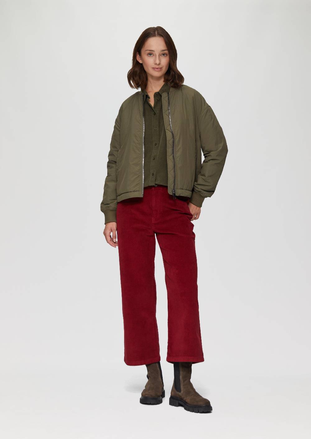 s.Oliver Cordbluse im Relaxed Fit mit Naht-Details Kostenlose Rückgabe