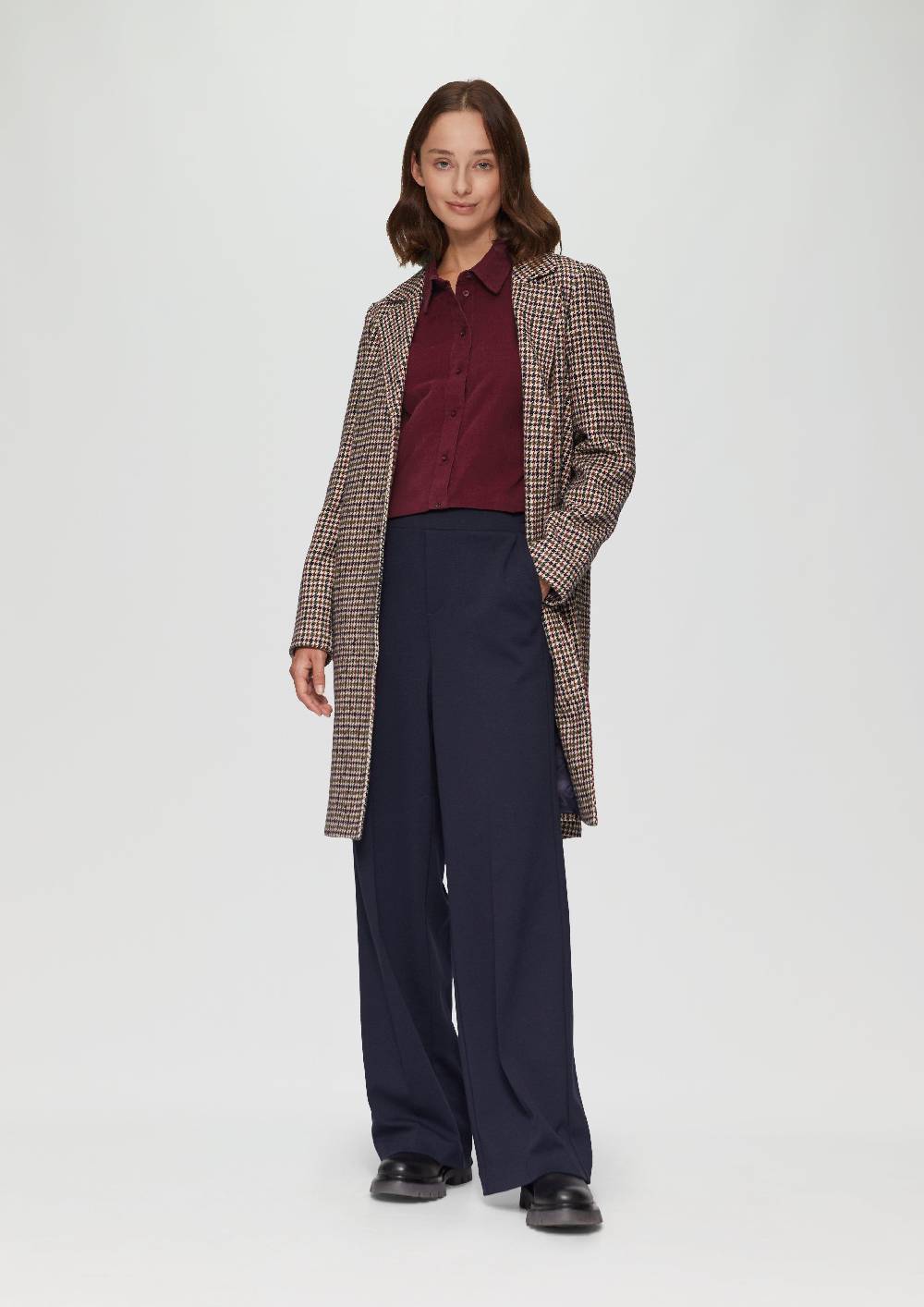 s.Oliver Cordbluse im Relaxed Fit mit Naht-Details Letzte 3 Tage