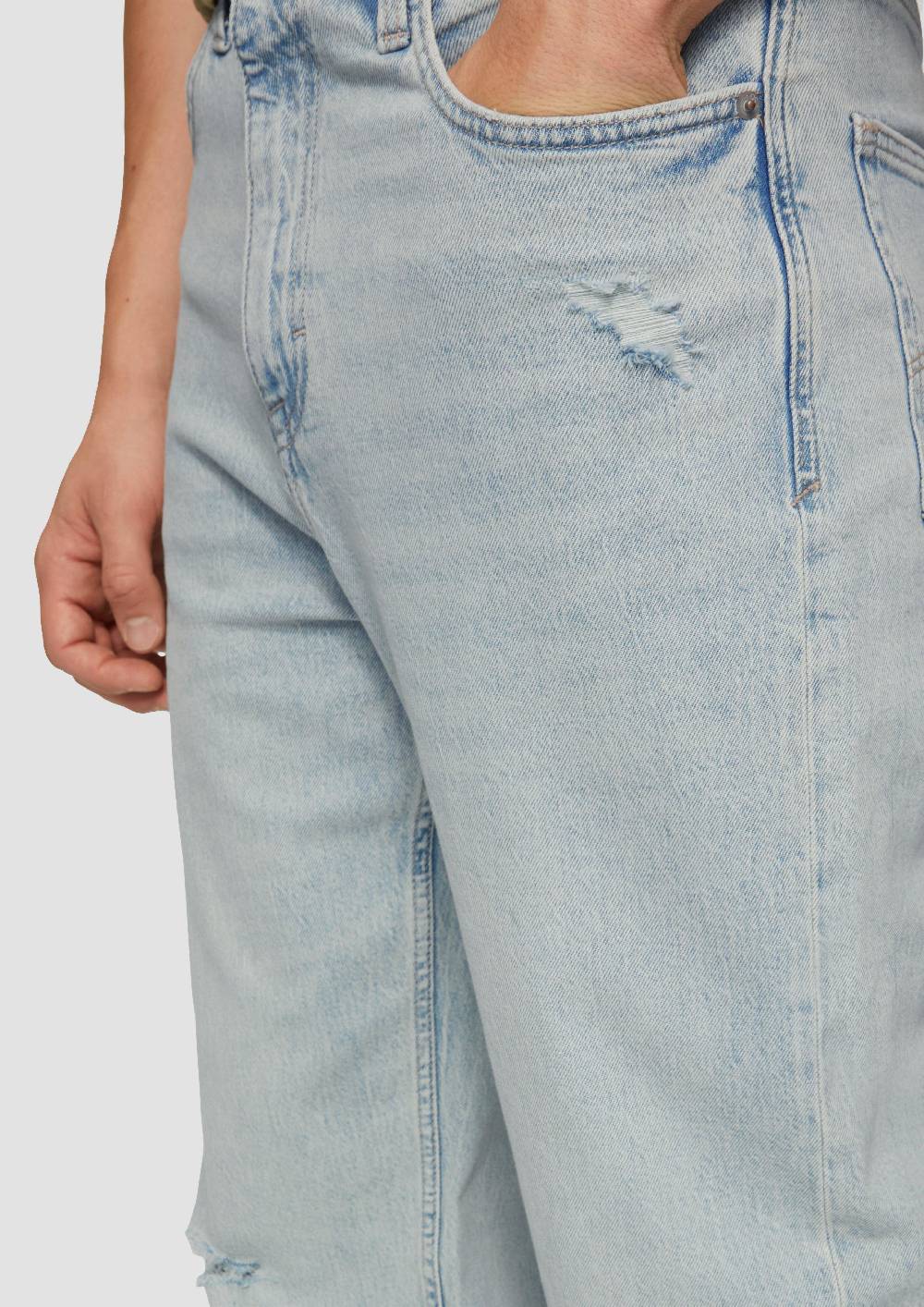 s.Oliver Jeans / Loose Fit / Mid Rise / Straight Leg Nur noch ein Tag übrig