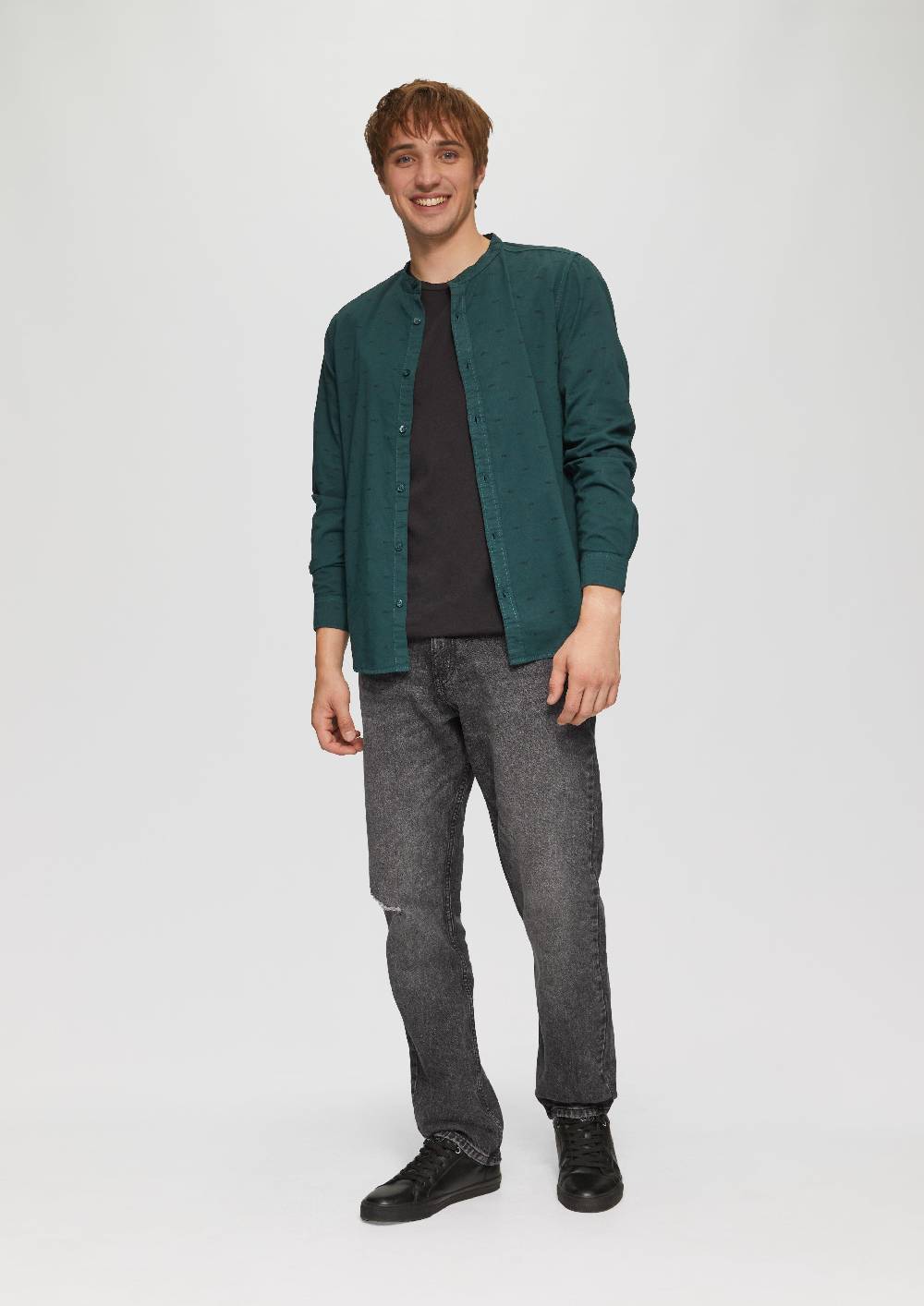 s.Oliver Jeans Pete / Regular Fit / Mid Rise / Straight Leg Auslauf