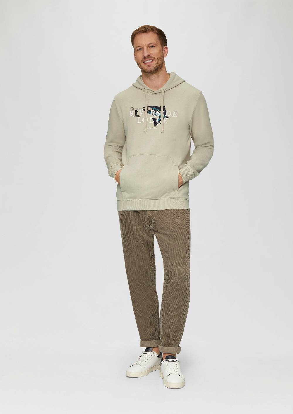 s.Oliver Hoodie mit Stickerei und Kängurutasche Exklusivangebot