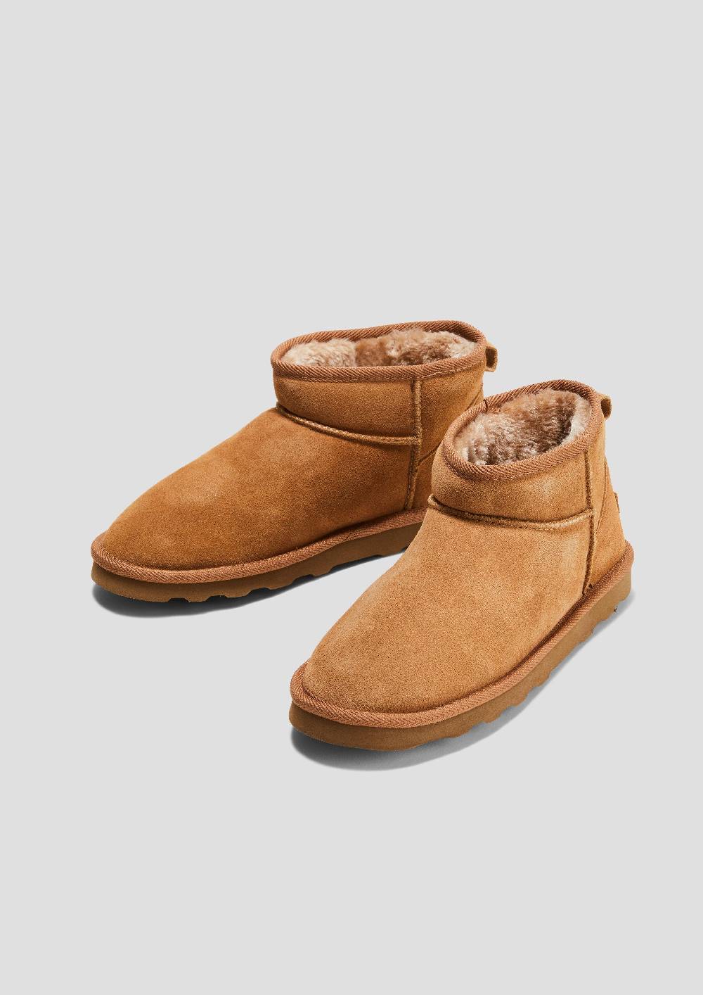 s.Oliver Flache Stiefel aus Leder Letzte 2 Tage