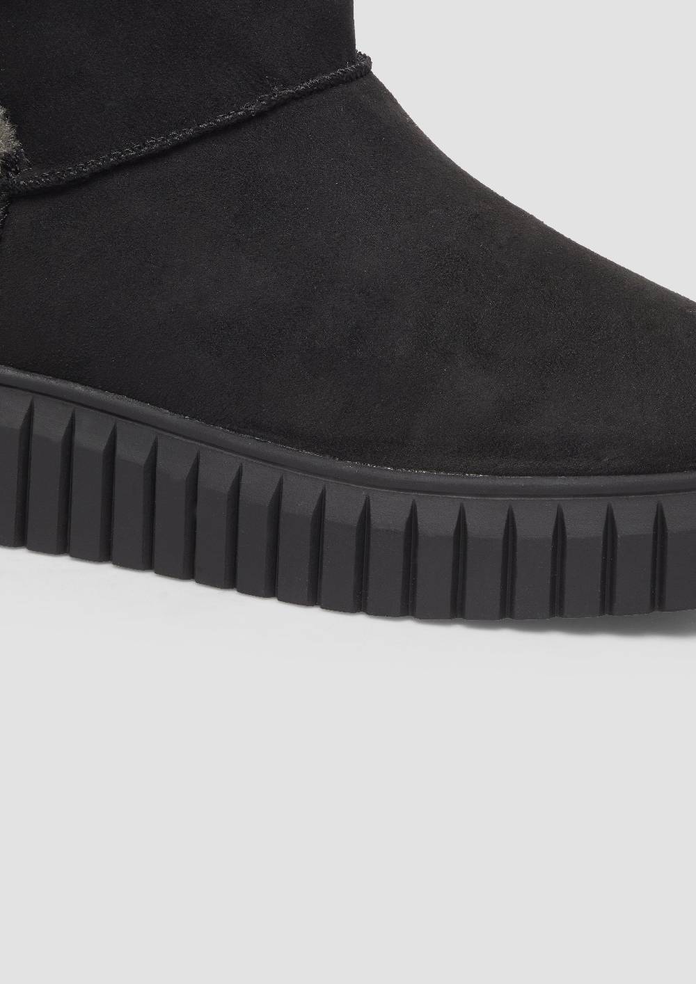 s.Oliver Gefütterte Boots mit Plateausohle Letzter Tag