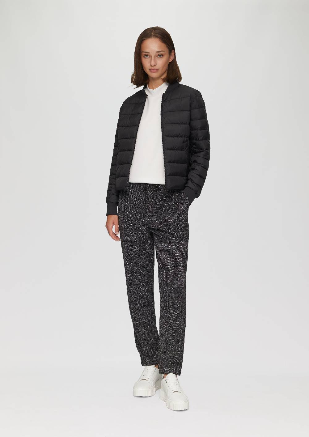 s.Oliver Kurze Steppjacke mit Rippbündchen Im Verkauf