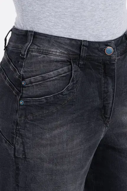 Recover Pants Powerstretch-Jeans Cindy in BLACK Artikelnummer REC-13333-02-U3880-999 Bestseller