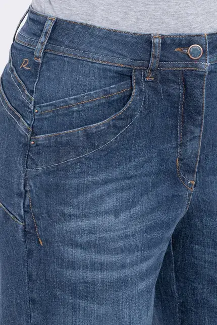 Recover Pants Powerstretch-Jeans Cindy in LIGHT DENIM BLUE Artikelnummer REC-13333-02-U3880-138 Räumungsverkauf