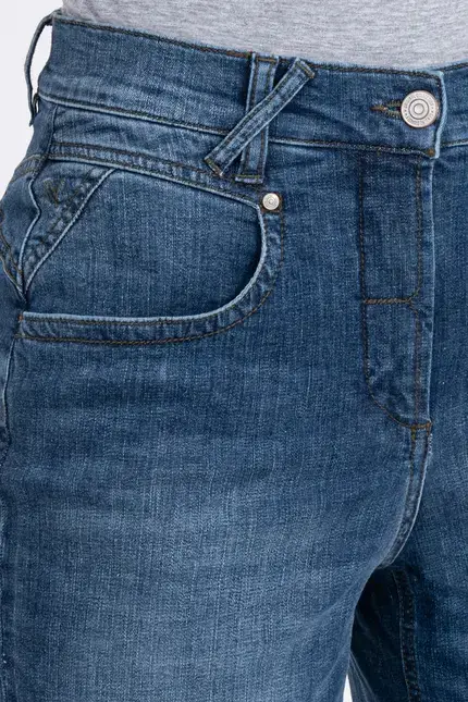 Recover Pants Powerstretchjeans Kiara in LIGHT DENIM BLUE Artikelnummer REC-12737-04-U3903-138 Kostenlose Rückgabe