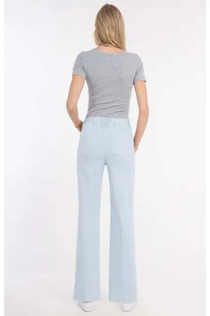 Recover Pants Flared-Jeans Tanja in HELLBLAU Artikelnummer REC-13406-01-4362-435 Bis zu 60% Rabatt