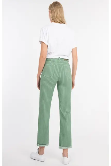 Recover Pants Straight-Jeans Hazel in GRÜN Artikelnummer REC-13373-01-4336-557 Bis zu 55% Rabatt