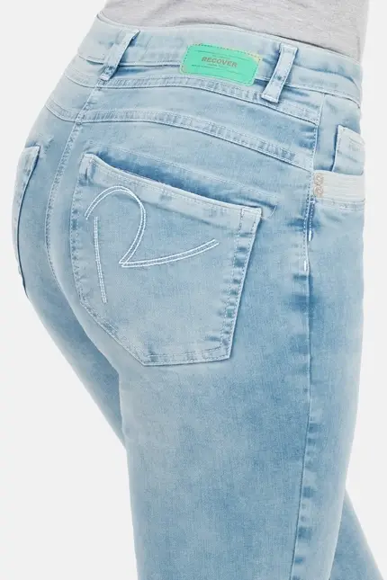 Recover Pants Alara neu, Slim-Fit Jeans in POWER BLEACHED Artikelnummer REC-13346-02-4238-100 Fabrikpreis