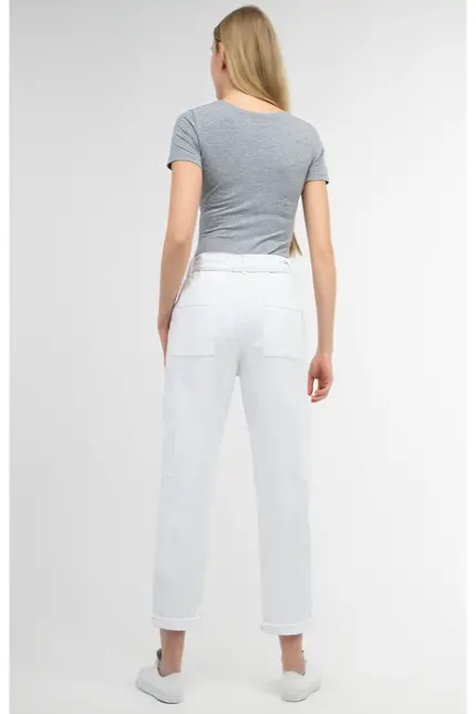 Recover Pants Relaxed-Hose Ana in WEIß Artikelnummer REC-13400-4339-110 Lagerräumung