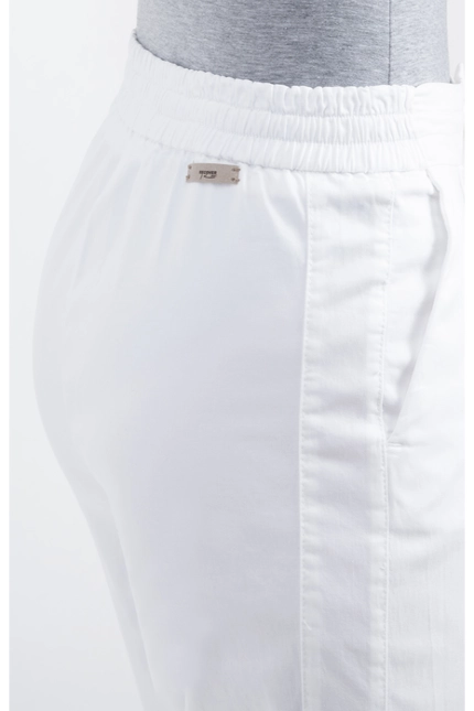 Recover Pants Corin, Relaxed Fit-Hose im Chinostyle in WEIß Artikelnummer REC-13326-4041-110 Neuheiten