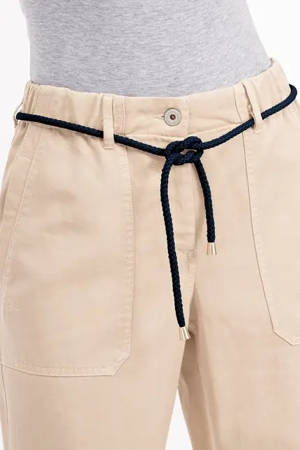 Recover Pants Belina, Relaxed Fit-Hose in HELLBEIGE Artikelnummer REC-13014-03-3867-208 Vierteljährliche Förderung