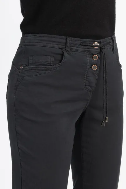 Recover Pants Jogpants in SCHWARZ Artikelnummer REC-12903-05-3977-990 Begrenzt auf 3 Tage