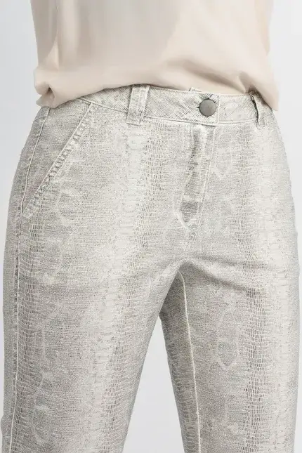 Recover Pants Hose mit Reptilprint in ECRU-ANTHRAZIT Artikelnummer REC-12664-01-4024-183 50% Rabatt für begrenzte Zeit