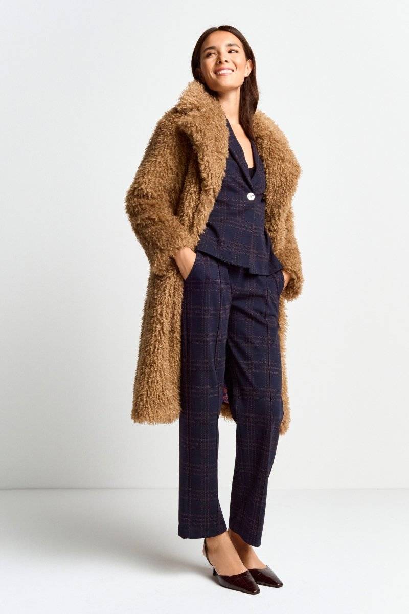 Eich & Royal Oversized-Mantel aus Kustfell Letzter Tag