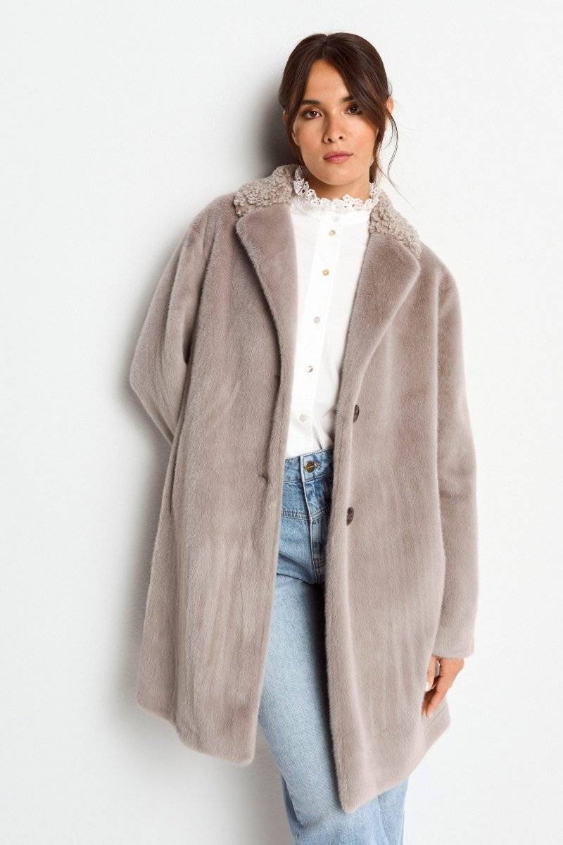 Eich & Royal Mantel aus weichem Fake Fur Online