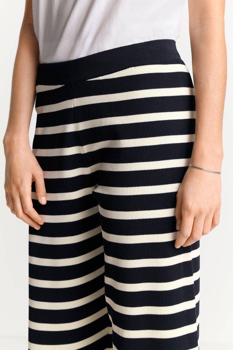 Eich & Royal Gestreifte Strick-Culotte Valentinstagsangebot