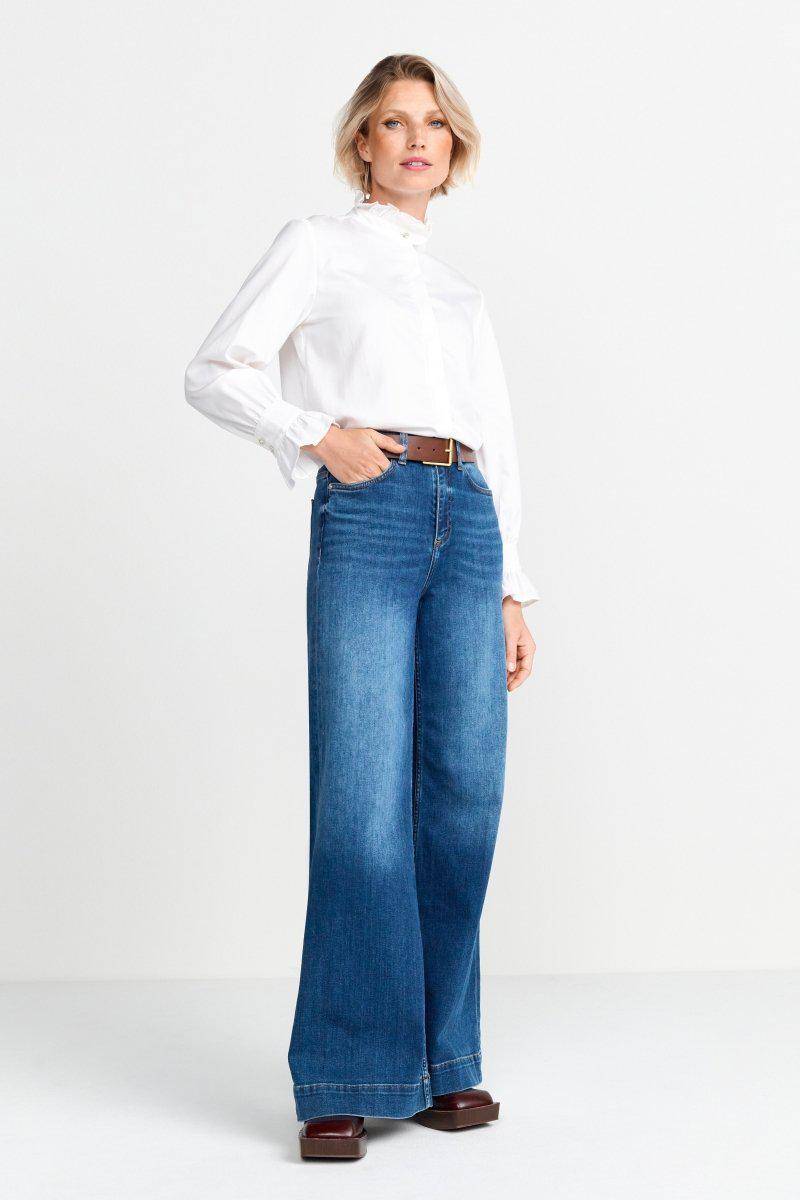 Eich & Royal Weiße Bluse mit Rüschenkragen Saisonschlussverkauf