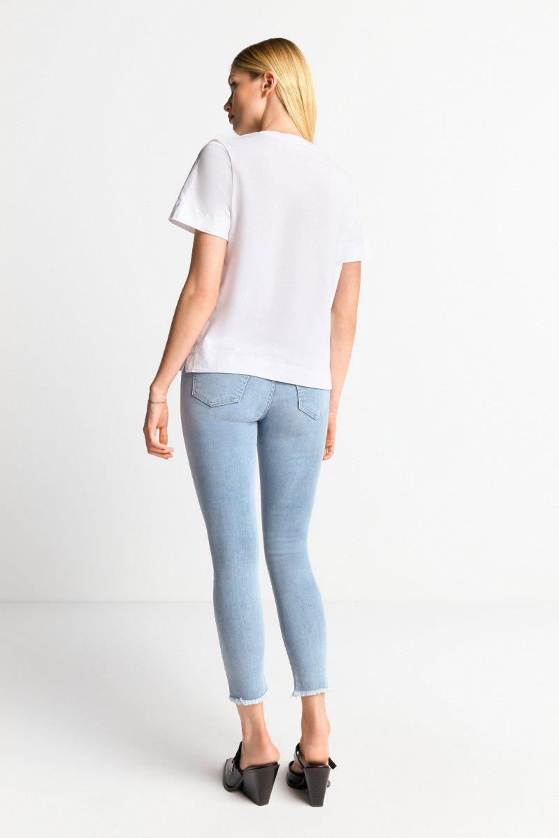 Eich & Royal Weißes T-Shirt mit Statement-Print Saisonschlussverkauf