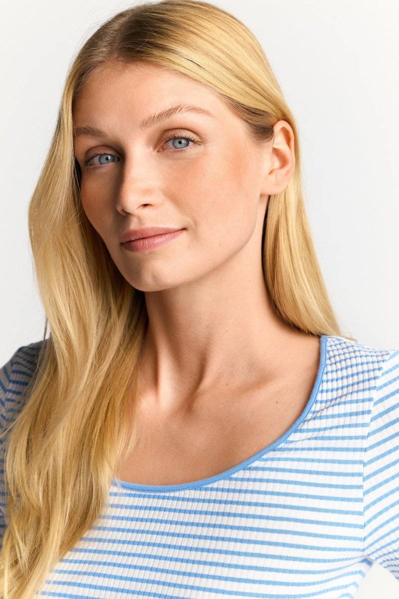 Eich & Royal Gestreiftes T-Shirt in feiner Rib-Struktur Begrenzt auf 3 Tage