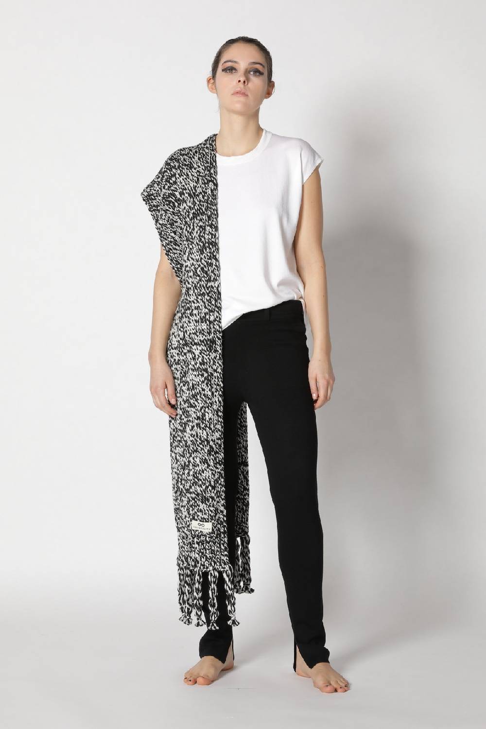 Sminfinity stretchy shell top + milano slim cut pants + contrast mouliné scarf Heißer Verkauf