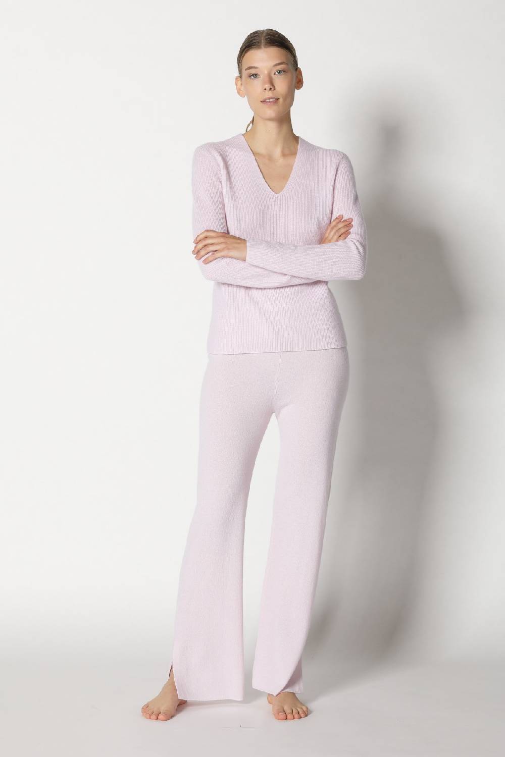 Sminfinity pure fitted V neck + pure slitted pants Meist gekauft