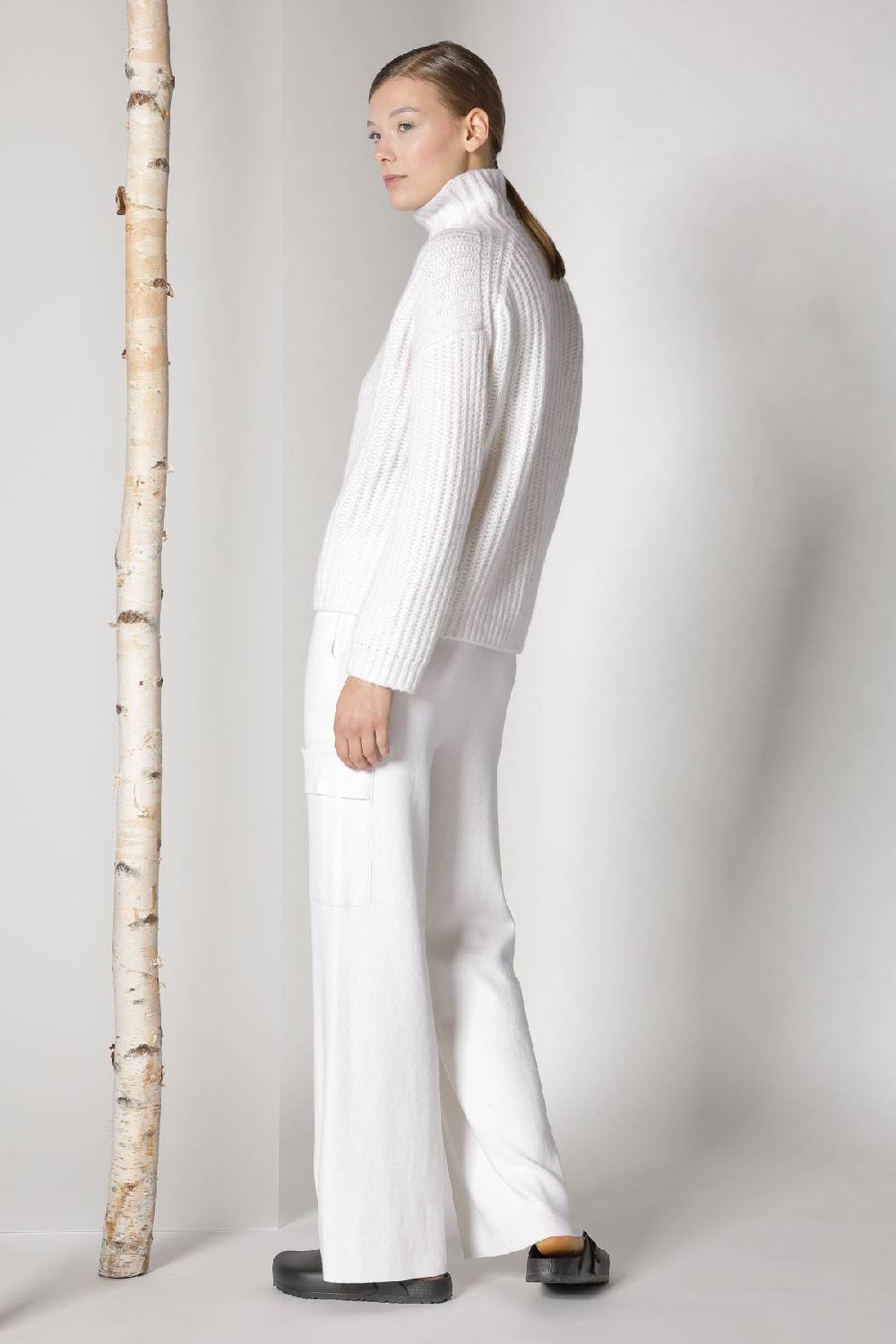 Sminfinity blurry ribbed turtleneck + cargo bellbottom pants Super Sparpreis