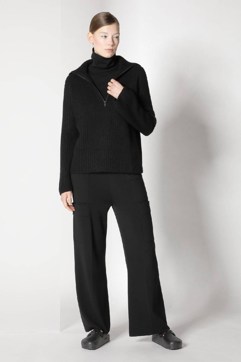 Sminfinity blurry ribbed zip-jumper + fitted turtle top + cargo bellbottom pants Bis zu 50% Rabatt
