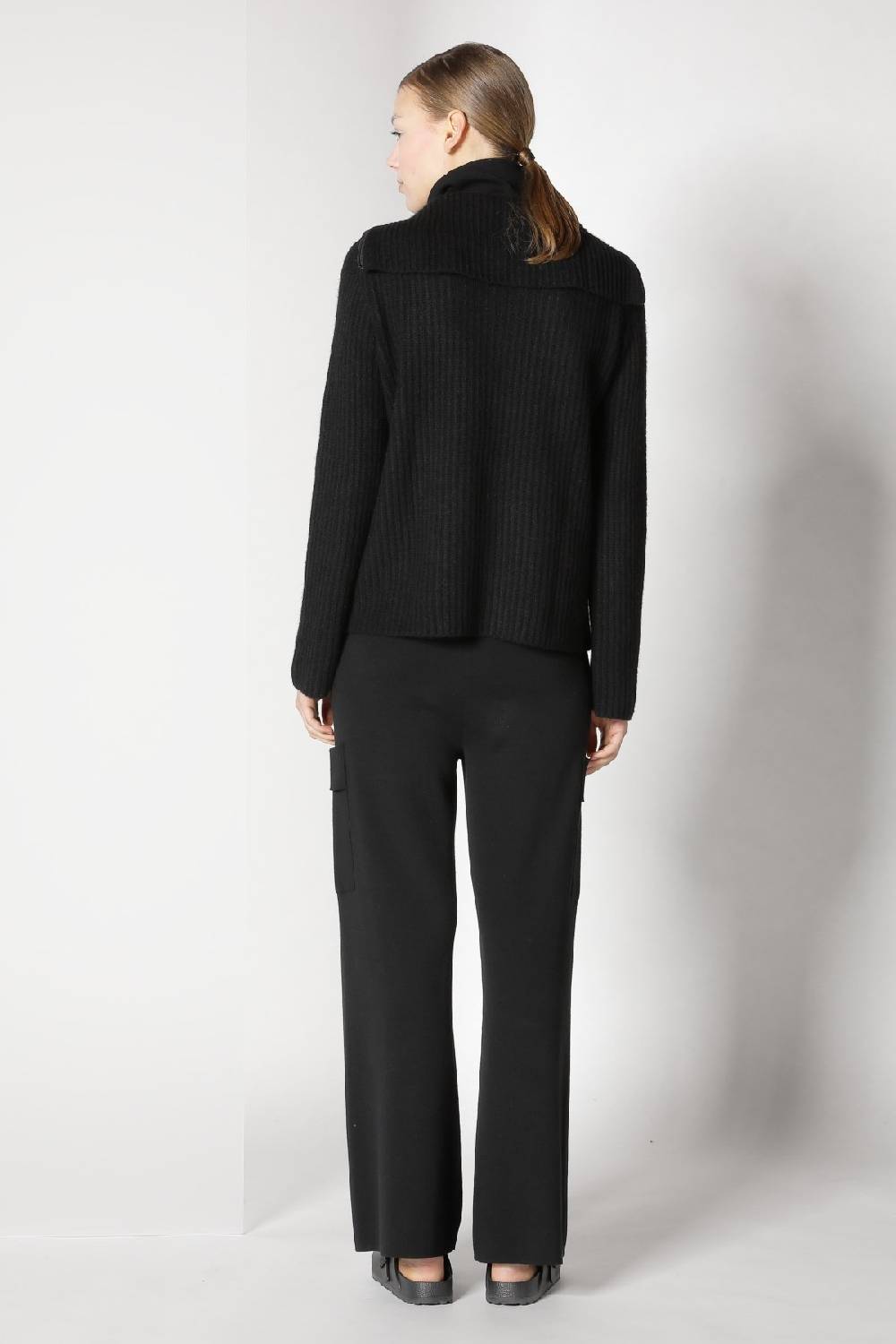 Sminfinity blurry ribbed zip-jumper + fitted turtle top + cargo bellbottom pants Bis zu 50% Rabatt