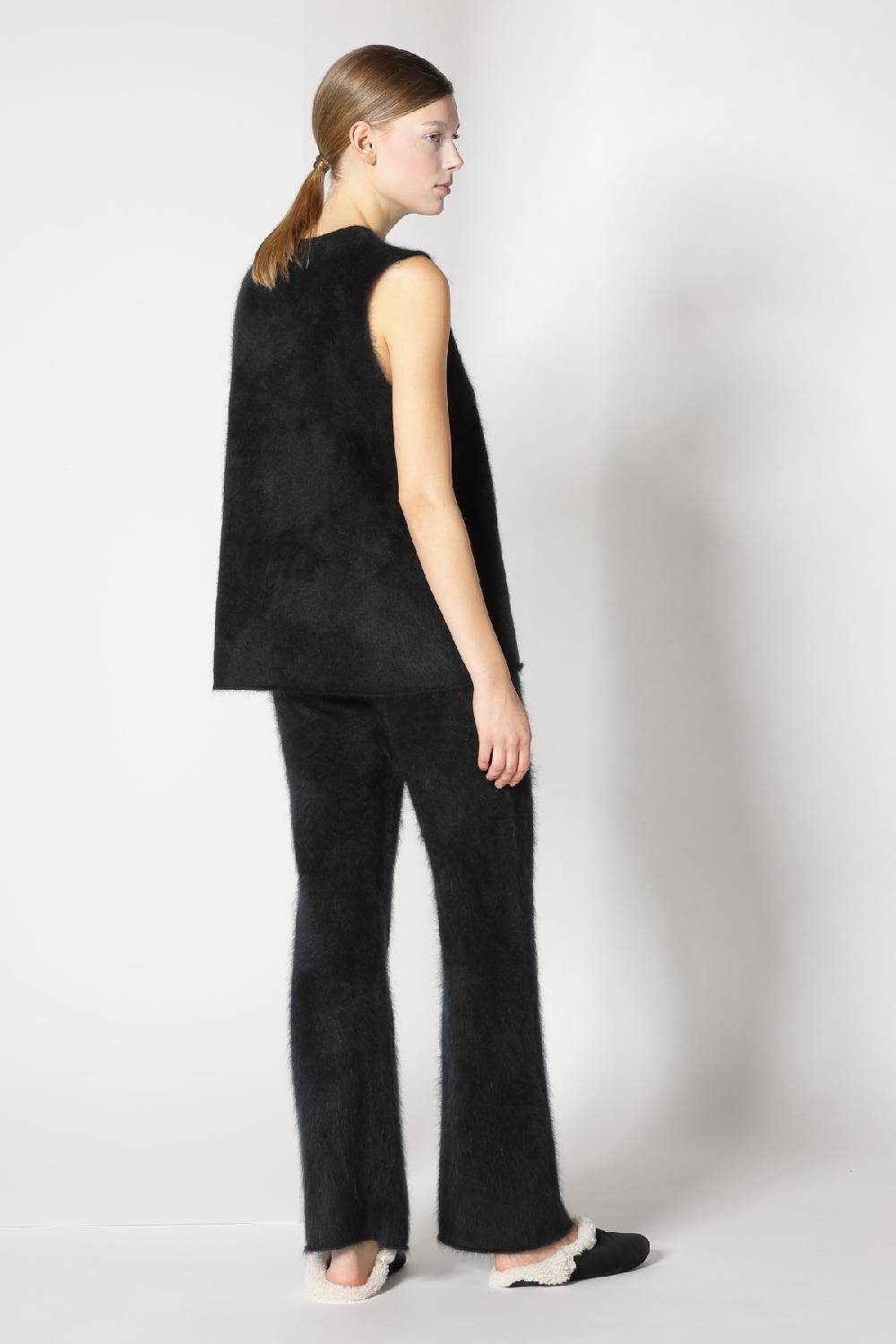 Sminfinity furry triangle scarf + furry A top + furry pants Begrenzt auf 3 Tage