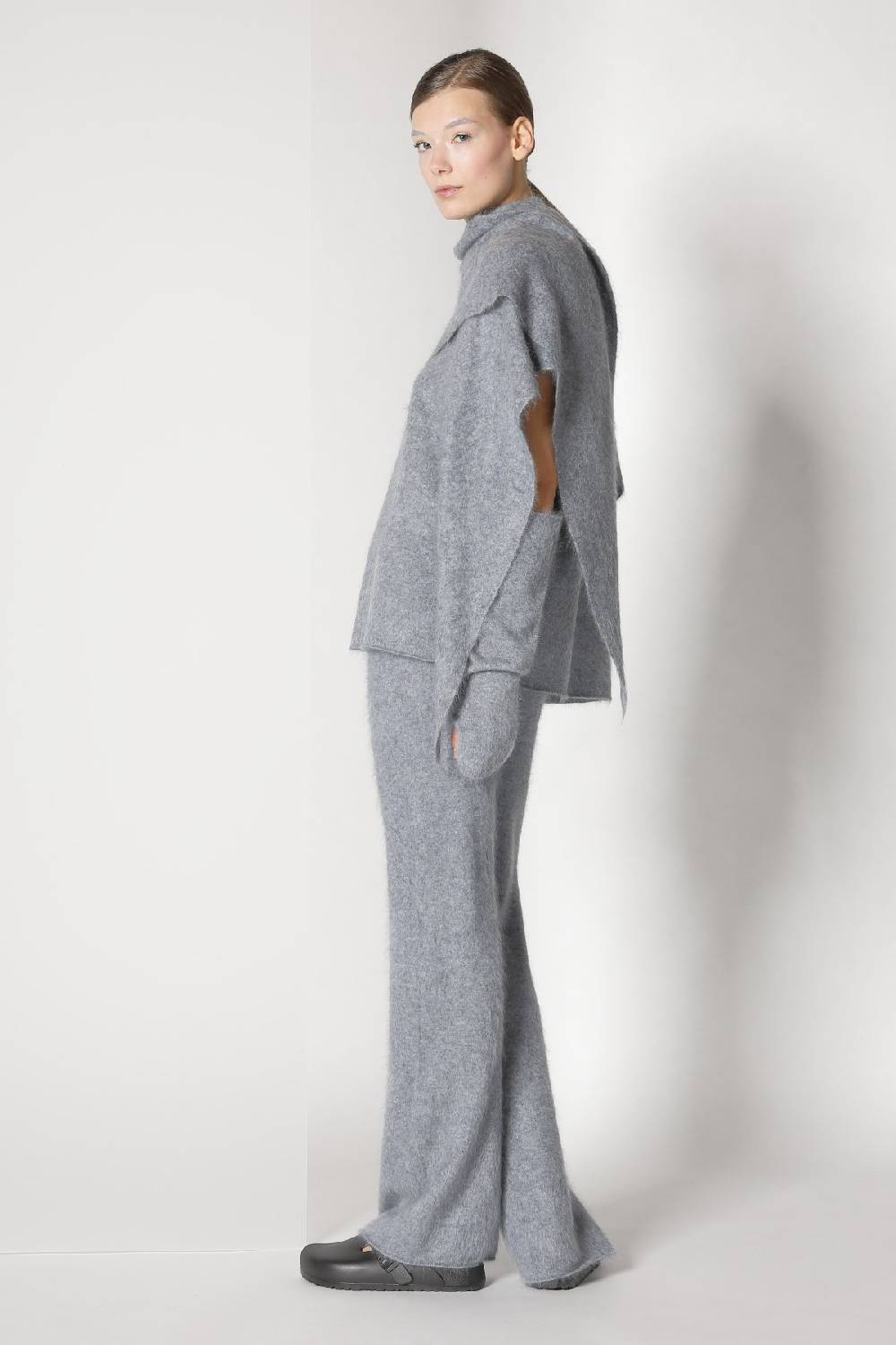 Sminfinity furry triangle scarf + furry A top + furry pants Schlussverkauf