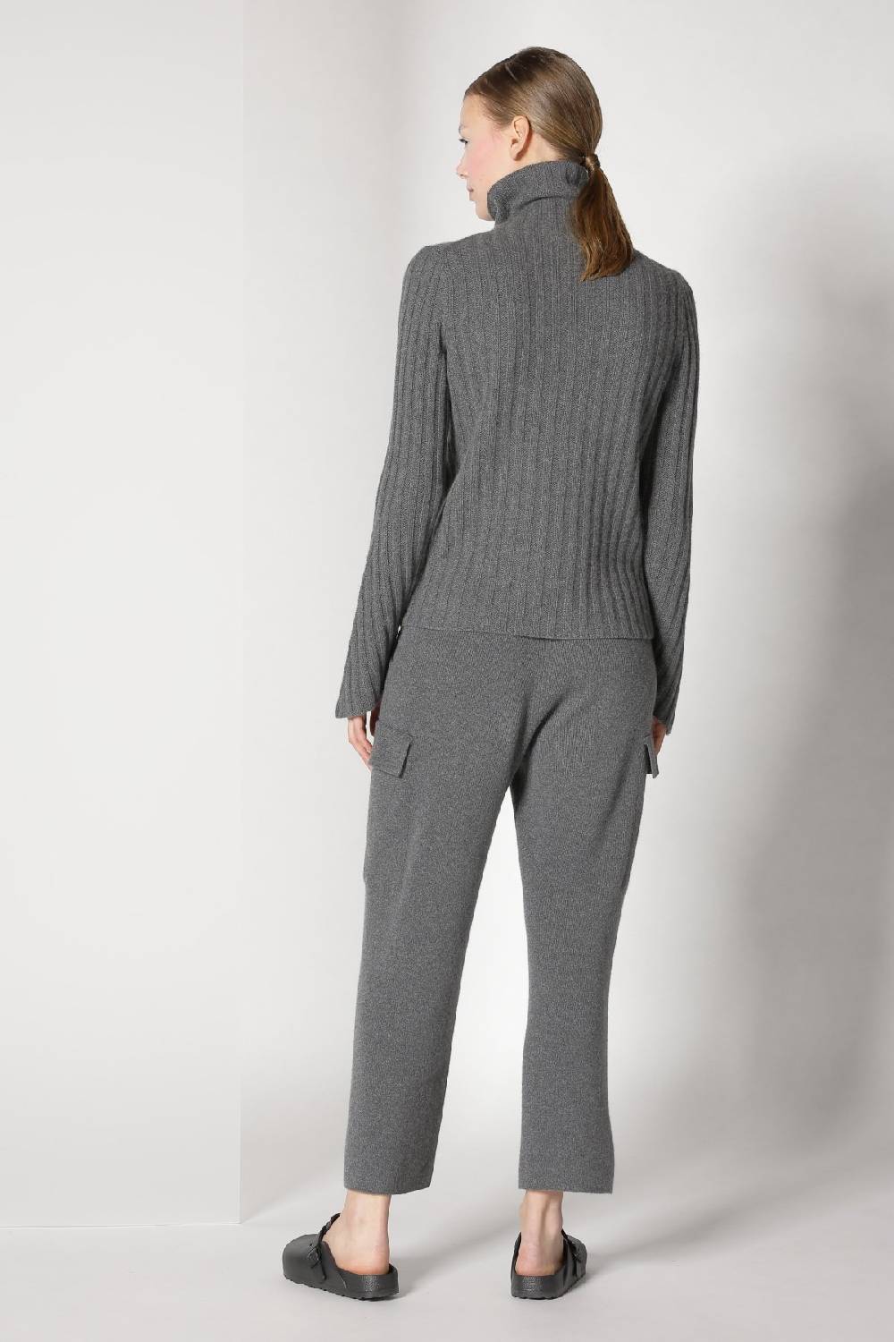 Sminfinity chilly ribbed turtleneck + chilly cargo pants Speichern exportieren