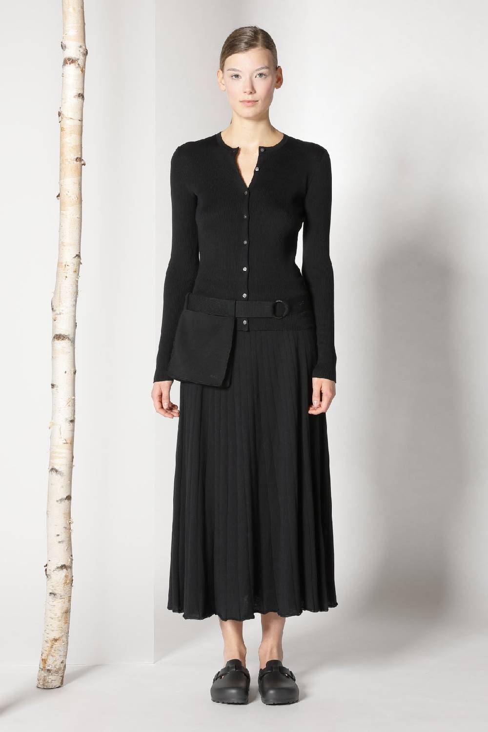 Sminfinity silky rib crew cardi + silky rib skirt Rabatt