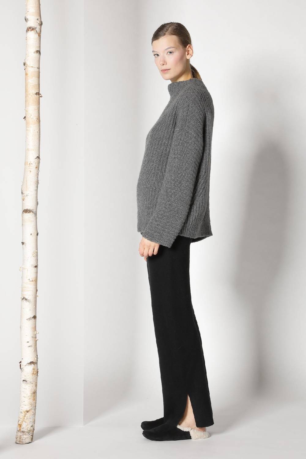 Sminfinity fluffy ribbed cone jumper + pure slitted pants Exklusivangebot