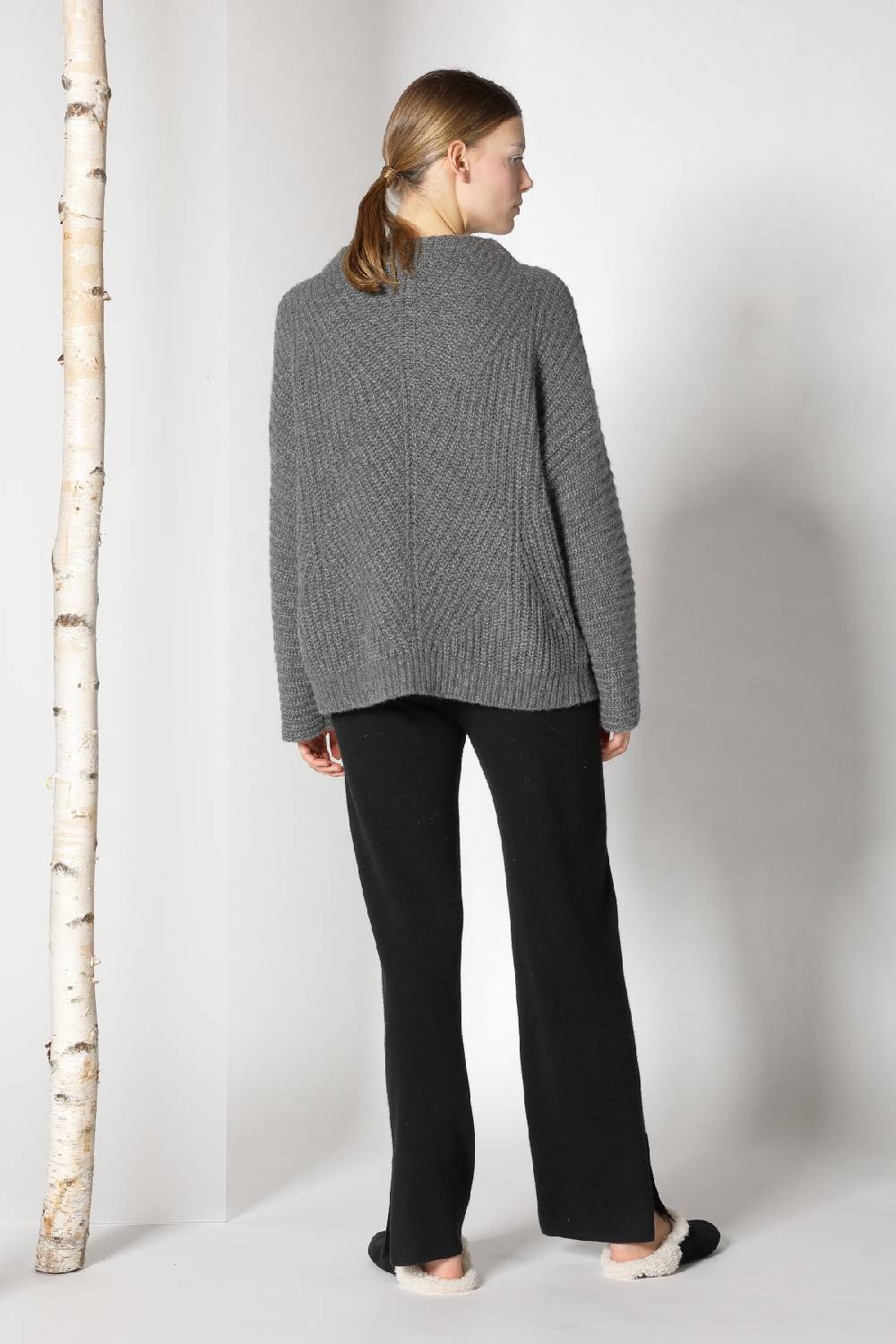 Sminfinity fluffy ribbed cone jumper + pure slitted pants Exklusivangebot