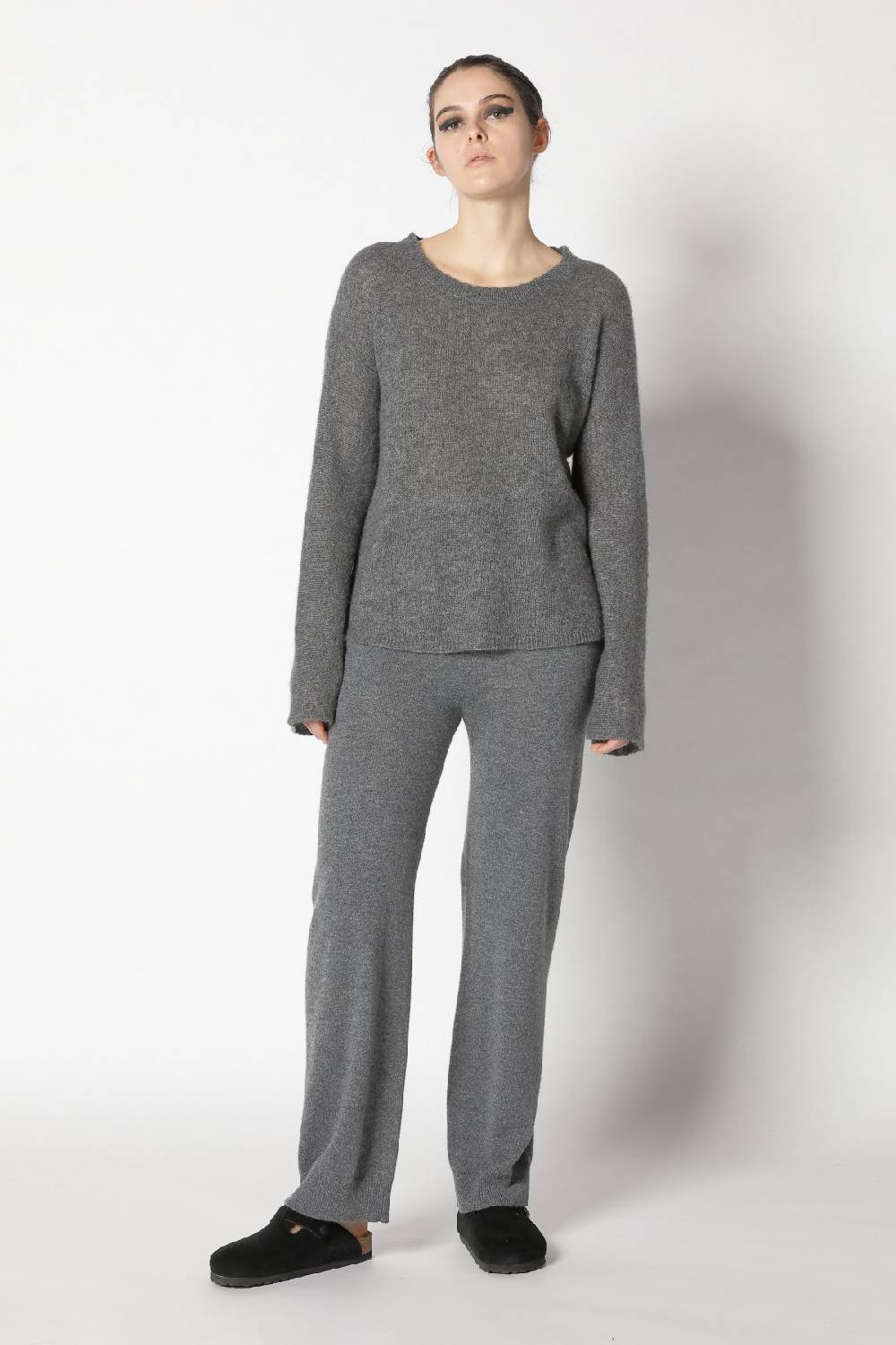 Sminfinity fluffy crewneck + infinite palazzo pants JETZT KAUFEN