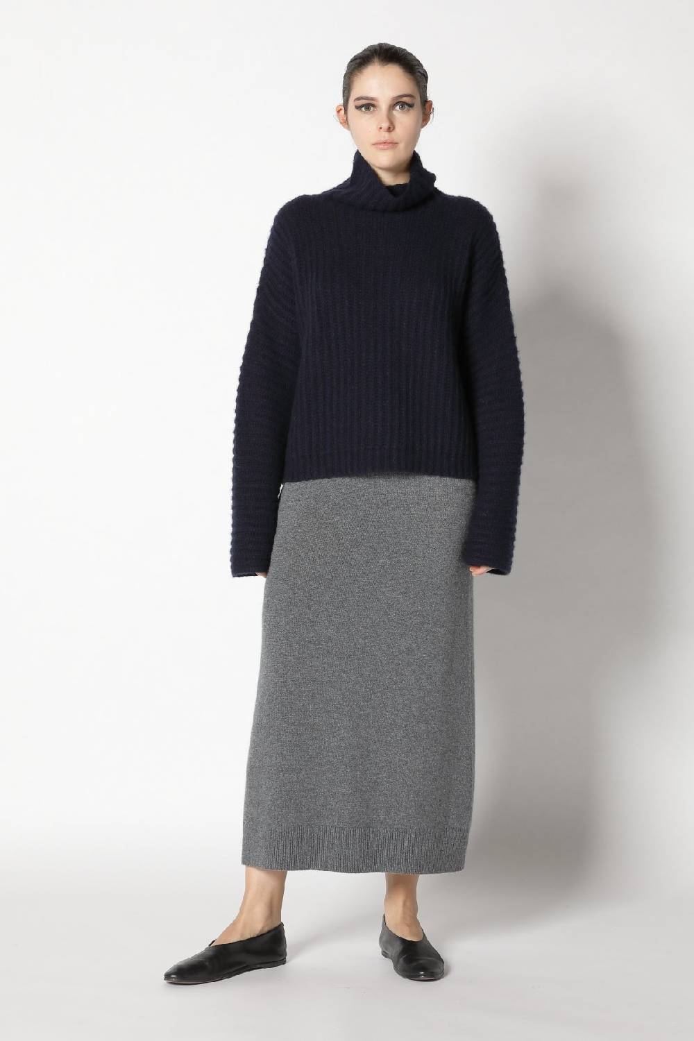 Sminfinity fluffy rib turtle + pure A skirt