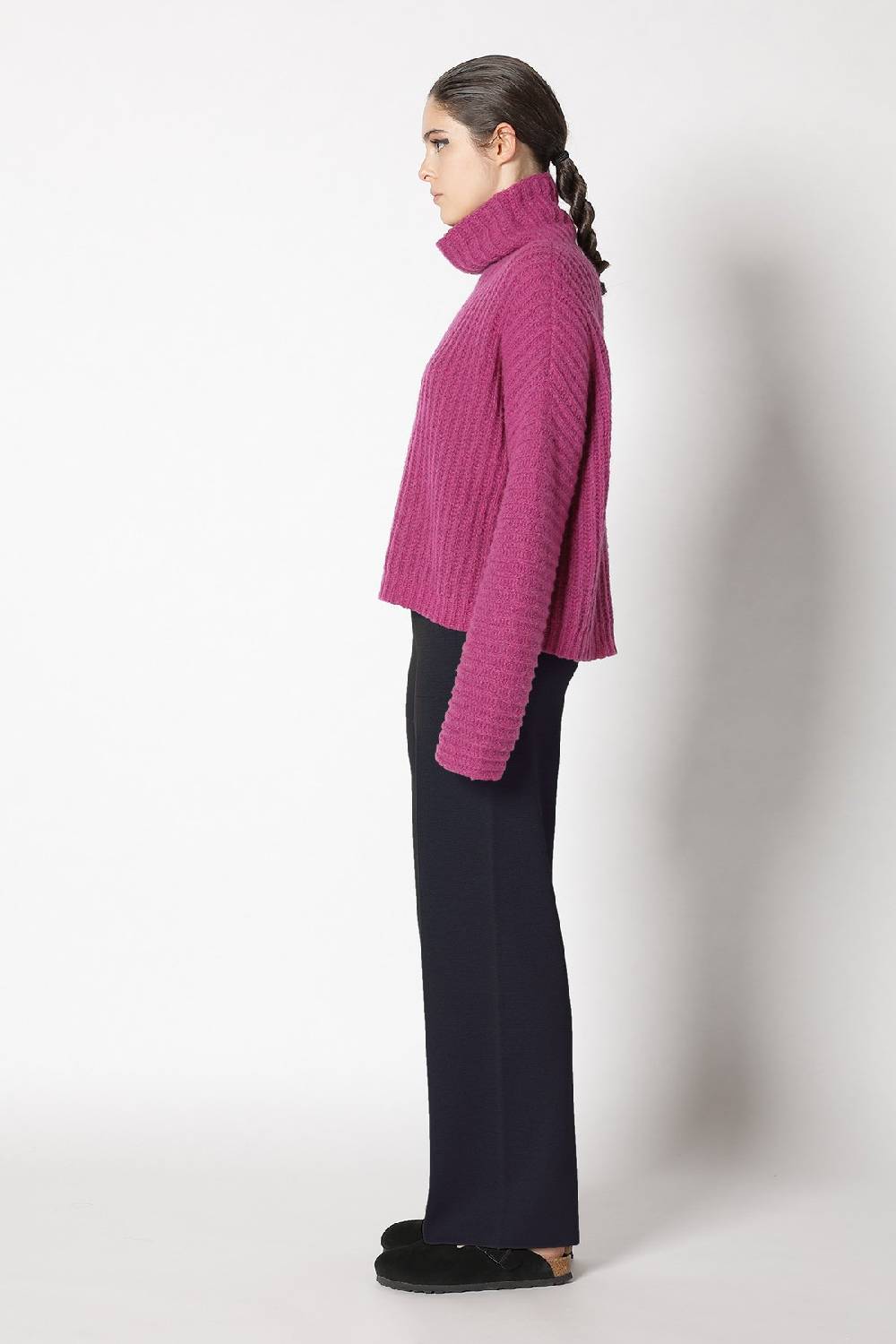 Sminfinity fluffy rib turtle + silky suit pants Sonderangebot der Fabrik