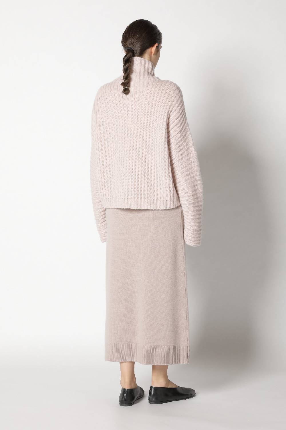 Sminfinity fluffy rib turtle + pure A skirt Super Rabatt