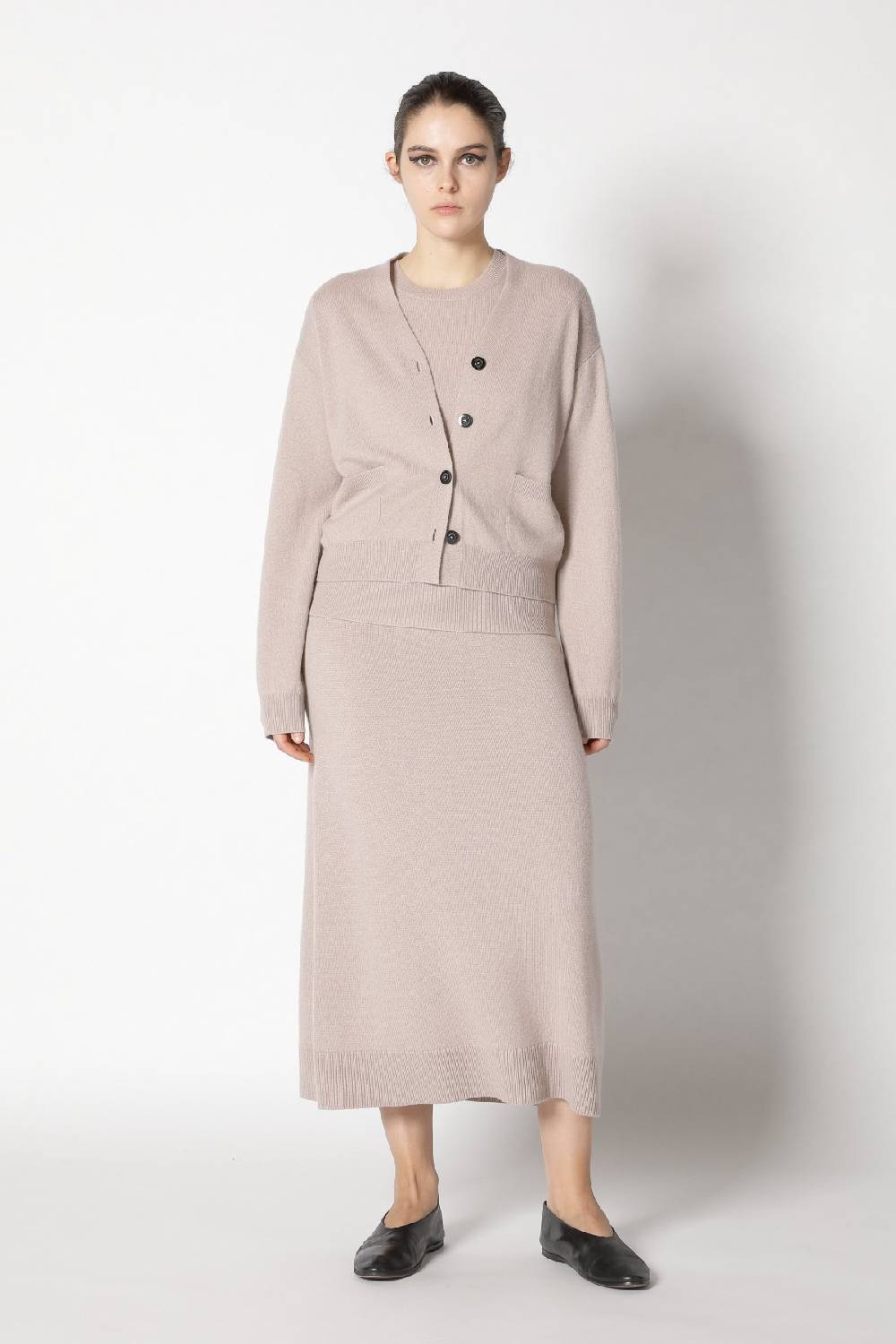 Sminfinity infinite cropped cardy + infinite crew T + pure A skirt Speichern exportieren