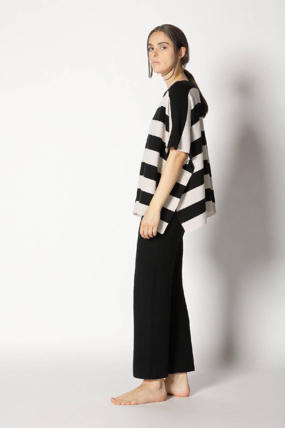 Sminfinity garter stripe cape top + garter cropped pants Lagerräumung