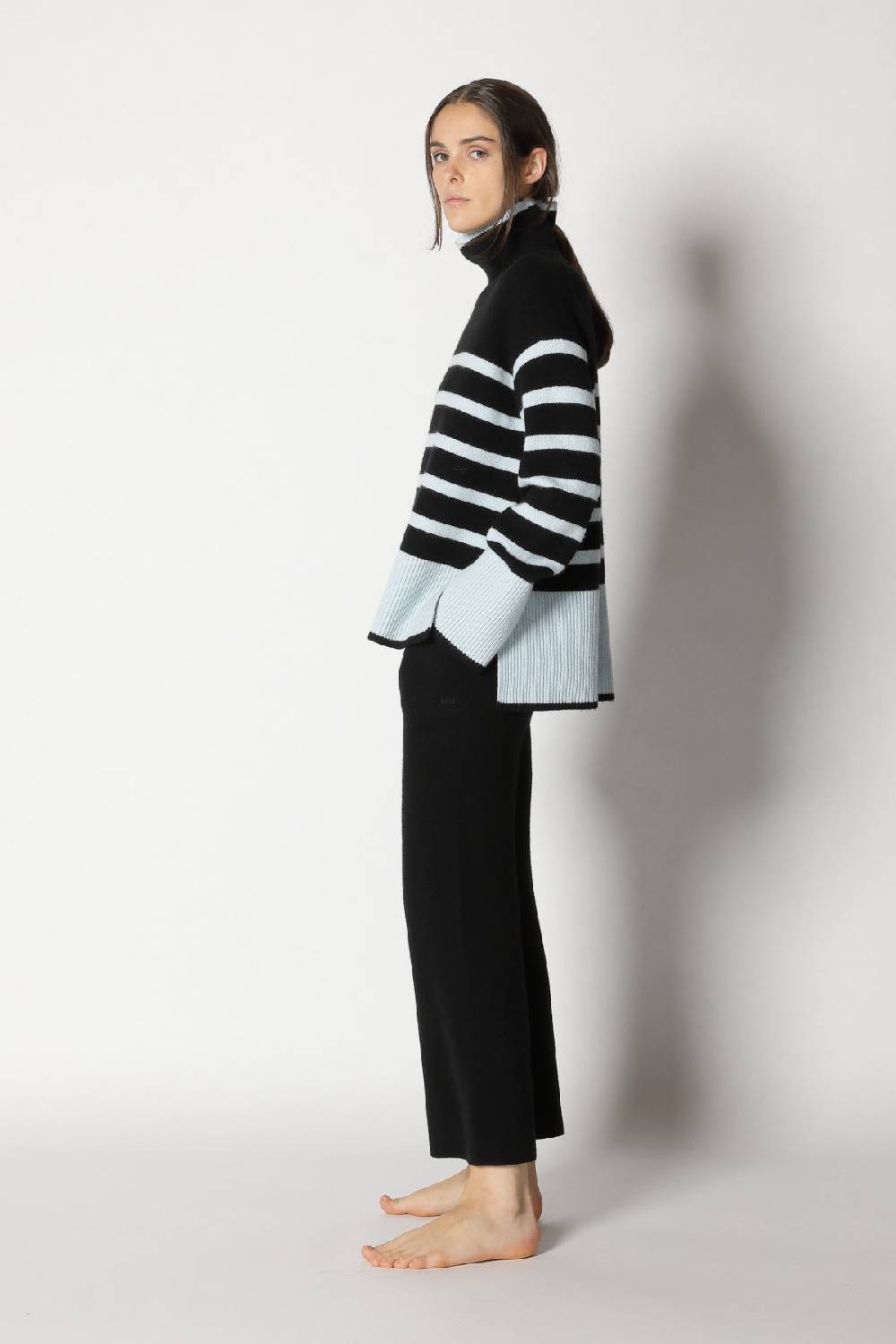Sminfinity doubleface capecoat + slouchy striped turtle + gater cropped pants Räumungsverkauf