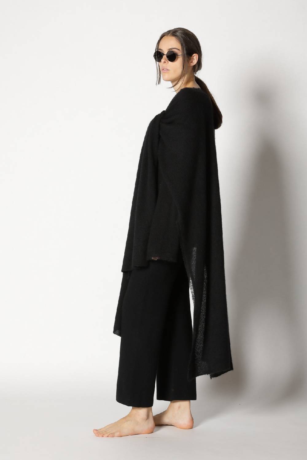 Sminfinity fluffy fringe boatneck + fluffy fringe cape + garter cropped pants Tiefpreis