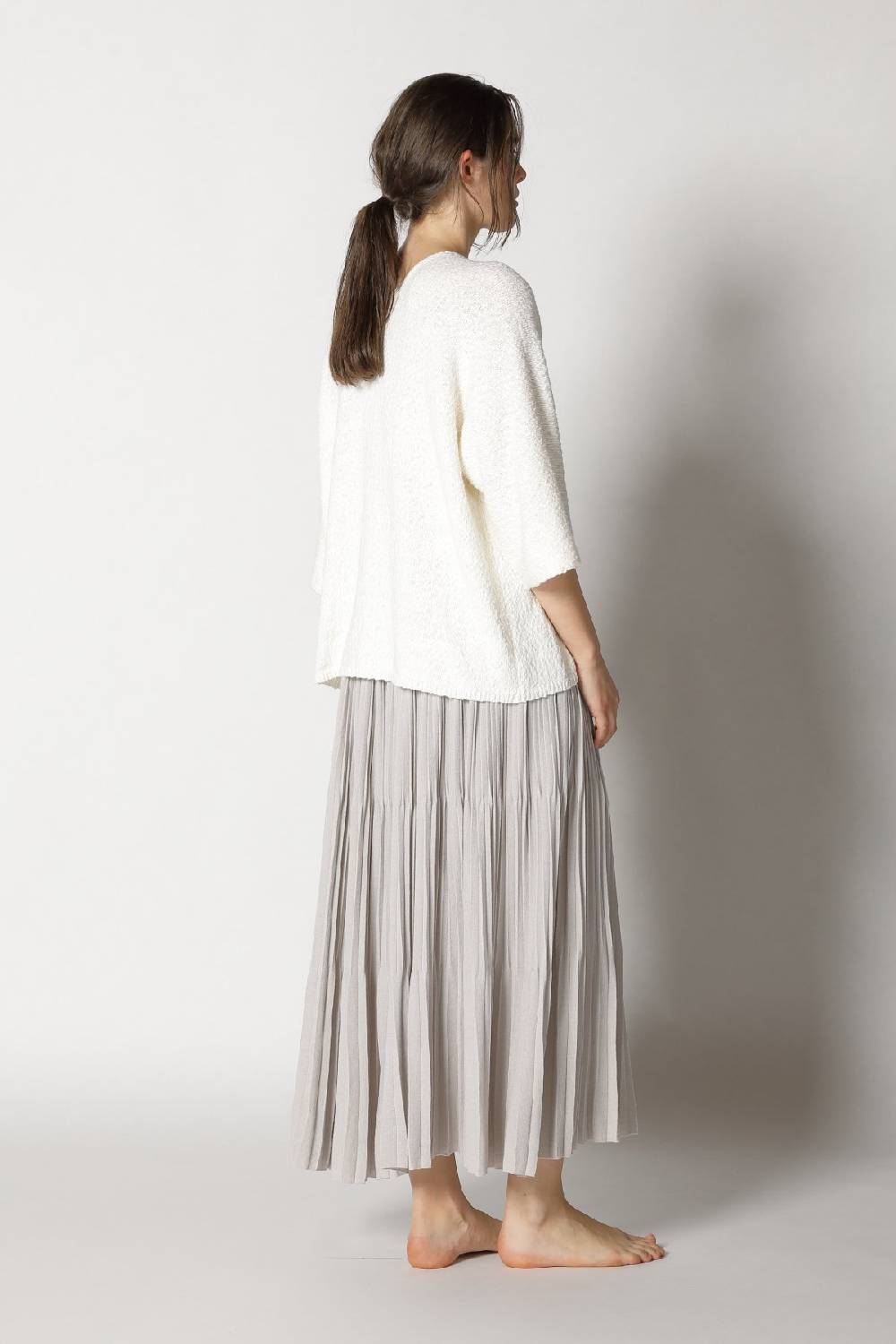 Sminfinity nubbly V neck + pima pleat skirt Preisnachlass