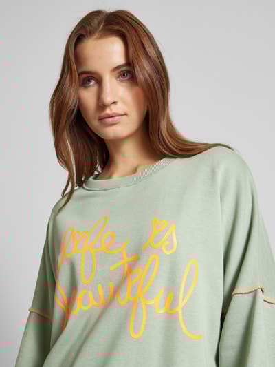 Peek & Cloppenburg miss goodlifeSweatshirt mit Label-Print Modell 'Life ist beautif' in mint Zeitbegrenzte Promotion
