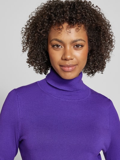 Peek & Cloppenburg Christian Berg WomanStrickpullover mit gerippten Abschlüssen in violett Nur noch ein Tag übrig