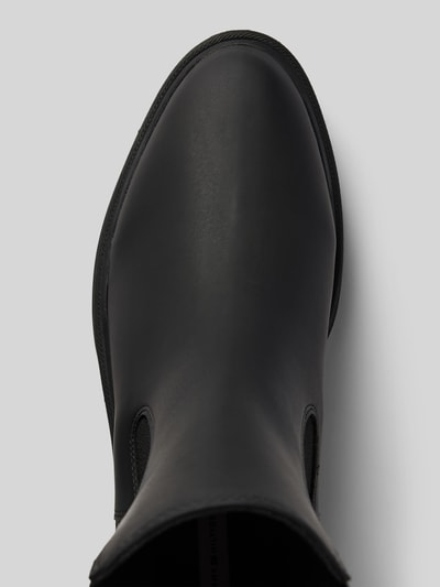 Peek & Cloppenburg Tommy HilfigerChelsea Boots mit Label-Detail in black Speichern exportieren