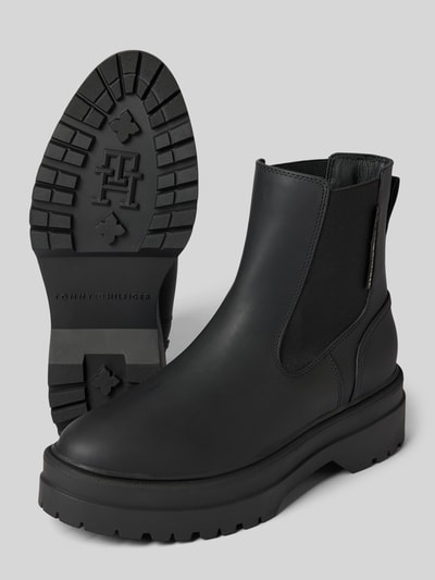 Peek & Cloppenburg Tommy HilfigerChelsea Boots mit Label-Detail in black Speichern exportieren
