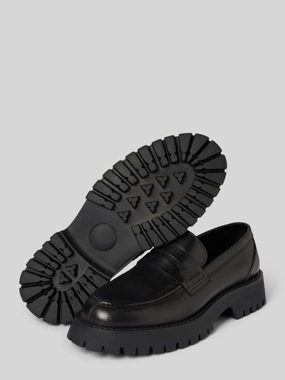 Peek & Cloppenburg GuessLederloafers mit Blockabsatz Modell 'GORIZIA' in black Riesige Rabatte